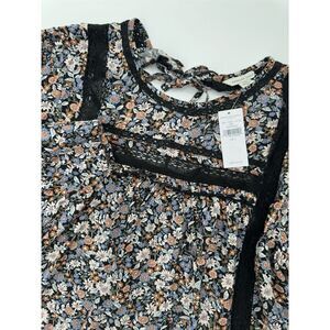 American Eagle Women's Large Cropped Floral Boho Long Sleeve Blouse‎ Shirt